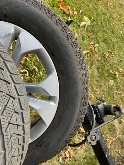 Tires are Perelli 225/55r17 winter - like new condition Mounted and Balanced obviously Off of 2020 X...