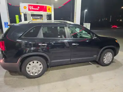 Beautiful suv with absolutely no rust anywhere. *Inspected * new oil. * Ac. * backup camera. * Bluet...