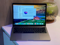 2017  MacBook Pro 13" – 16 GB Ram - 256 SSD – Excellent