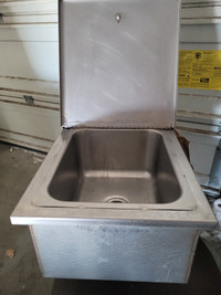 Insulated Sink or Ice Bin
