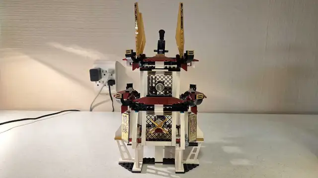 Lego Exo-Force - Fight for the Golden Tower (8107) in Toys & Games in Winnipeg - Image 8