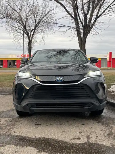 2024 Toyota Venza LE AWD Hybrid – Japan Assembled | Excellent Condition | Extra Protection Included...