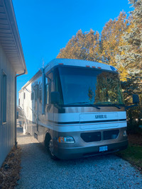 2005 Admiral SE by Holiday Rambler