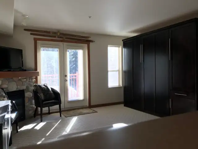 Studio. 1st to 28th Sept. $500 wk discount for longer stay
