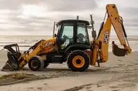 BACKHOE LOADER AND EXCAVATOR OPERATOR TRAINING COURSE AVAILABLE!