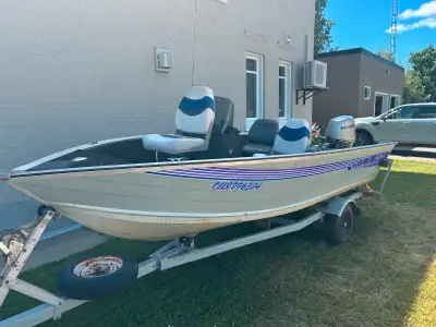50 hp 2009 Honda Motor; Seats 4, live well, electrical redone, cable ready for trolling motor, new p...