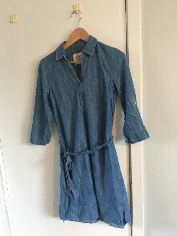 MOVING SALE! Denim Dresses for Sale in Women's - Dresses & Skirts in St. John's - Image 3