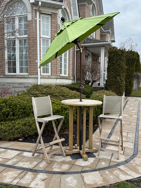Treasure Garden 6' Umbrella, Pear O'Bravia Fabric + 35lb Base in Patio & Garden Furniture in Markham / York Region