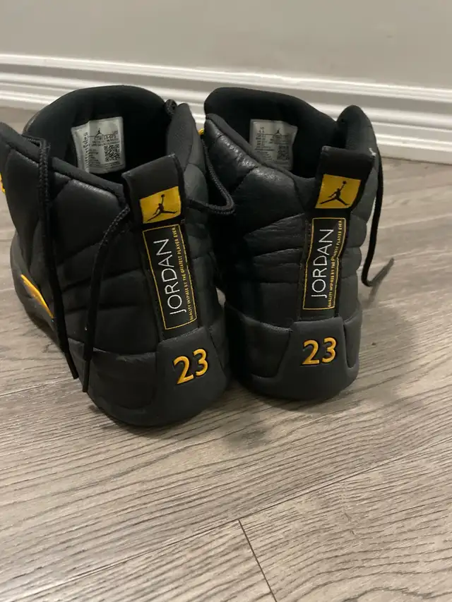 Jordan 12 Retro in Men's Shoes in Brantford - Image 3