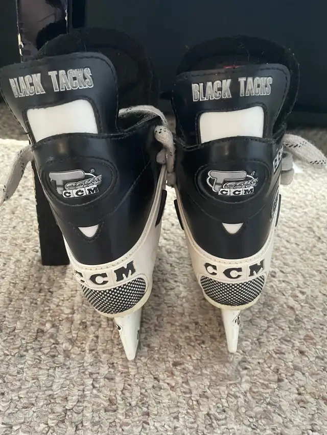 Youth hockey skates  in Hockey in Calgary - Image 6