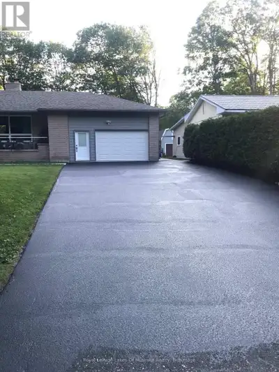 FOR RENT 1527 SQ.FT. APT. 1+1+2 BATH UNIT