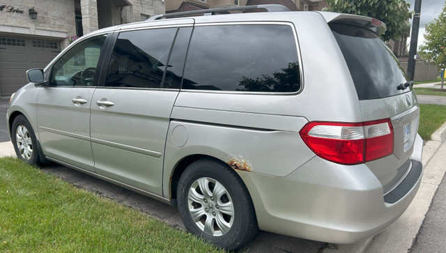 Honda Odyssey EX 2005 - Sale price $2,500 in Cars & Trucks in Mississauga / Peel Region - Image 2