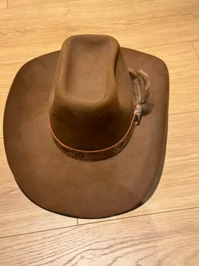 Vintage Lanning Dynafelt Cowboy hat, View more