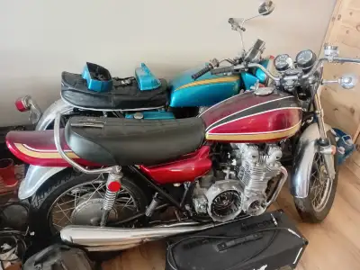 We work on all old bikes The 4 japs Harley and indian English- norton bsa triumph Tune ups to full r...