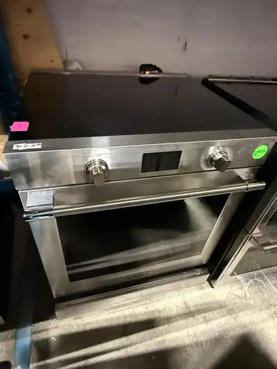 Frigidaire Professional 30-inch Electric Range, View more