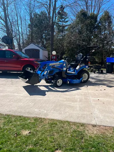 New Holland WM25S Tractor / Mower / Front end loader, View more