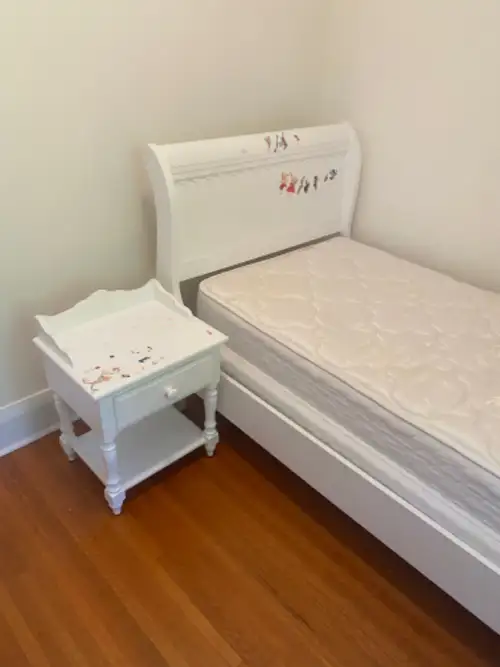 Children's white bedroom set