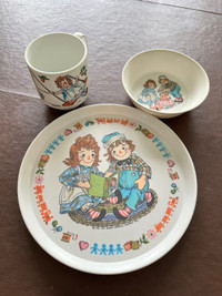 Raggedy Ann & Andy Vintage 1969 Oneida Deluxe Plastic Bowl, Mug 