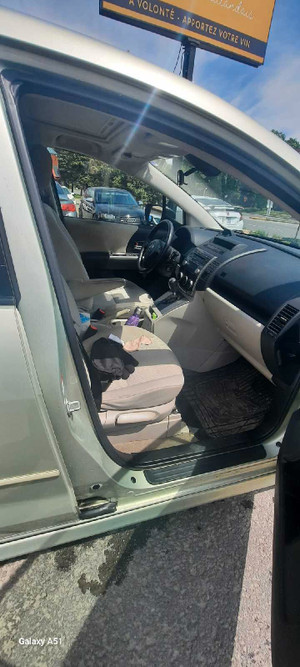 2009 Mazda 5