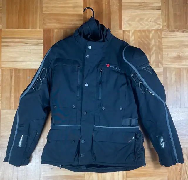 Dainese D-Dry Motorcycle Suit - Barely Used ($1,200+ MSRP) in Motorcycle Parts & Accessories in Trenton - Image 5