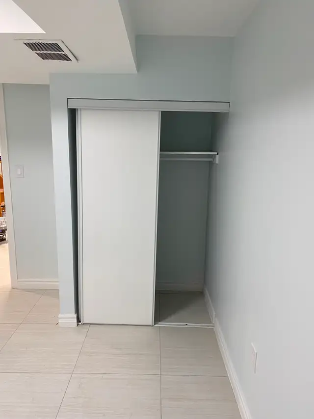 Furnished Basement Rooms Available