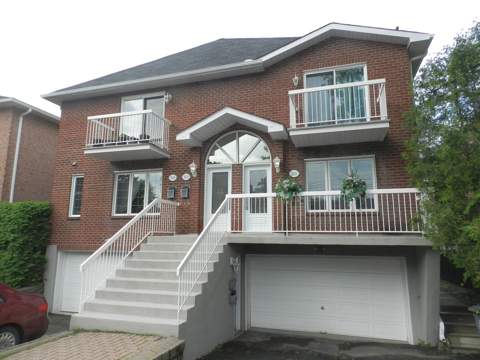 Spacieux Triplex comprenant 5 logements — photo 1