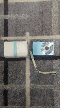 Sony Cyber-shot DSC-W55 7.2MP Digital Camera Blue w/ Accessories
