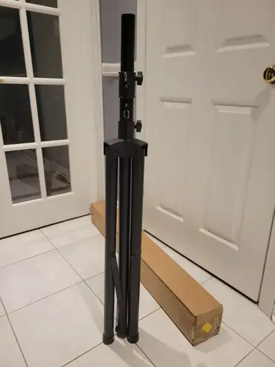 Speaker Stand Brand New!, View more