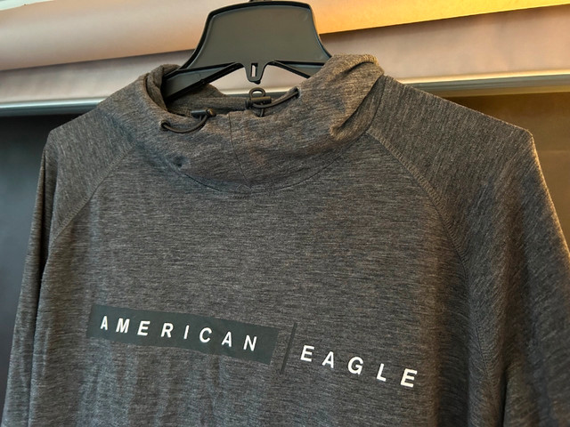 NEW American Eagle t-shirt weight hoodie men large in Men's in Brantford - Image 3