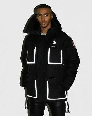 OVO x CANADA GOOSE "CONSTABLE PARKA" (BRAND NEW WITH RECEIPTS) in Men's in City of Toronto - Image 3