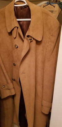 Mens large Fit Solid Camel Tan Full Length Overcoat.