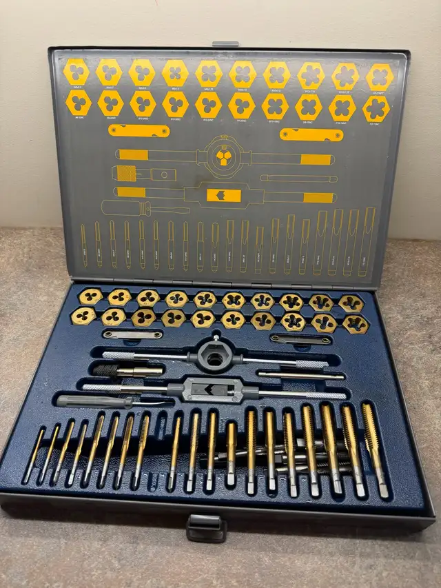 Mastercraft Maximum Tap and Die Set in Hand Tools in Saskatoon - Image 2