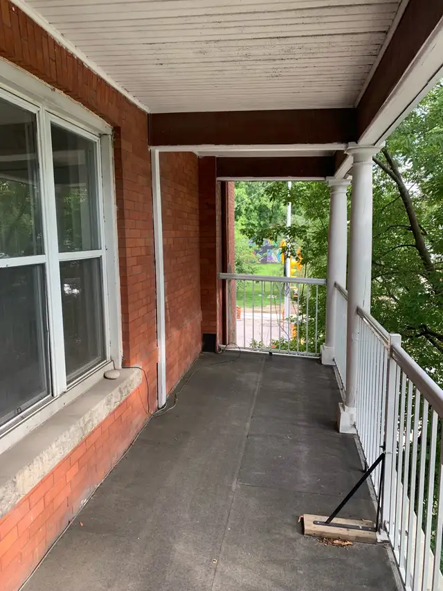 2 rooms for rent in 4-bedroom apartment in Room Rentals & Roommates in Ottawa - Image 5