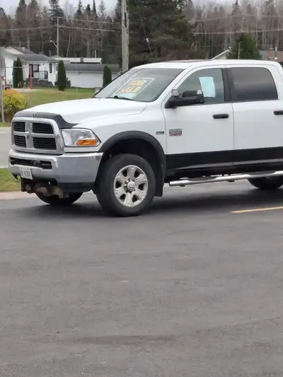 2010 ram 2500 4x4, pre prepped for a boss plow with wiring and harness, juat add the plow, needs tir...