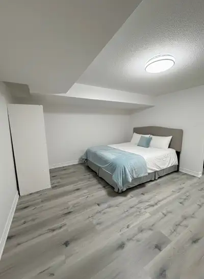 Prime Location – Brampton West Conveniently located in Brampton West, just a short walk to Mount Ple...