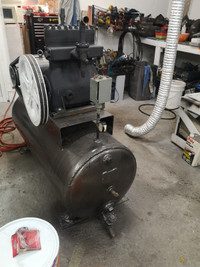 Ingersoll Rand 300psi, 150 gallon Air Compressor, w/NEW Motor!!