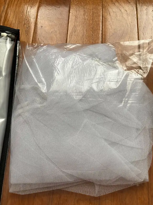 Universal stroller rain and bug net in Strollers, Carriers & Car Seats in London - Image 4