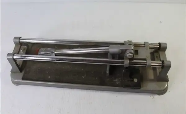 Wet tile cut saw and tile cutter in Electrical in Mississauga / Peel Region - Image 5