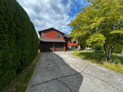 2000 sq.ft of living space in wonderful Walnut Grove area – quiet, family-friendly neighborhood with...