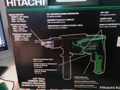 A vendre. Perceuse à percussion/Marteau perforateur 5/8 - 16 mm HITACHI FDV16VB2 Modèle HP1641K. Cap...
