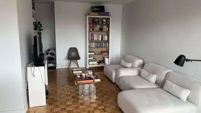 Appartement lumineux près de l'Université Concordia et McGill