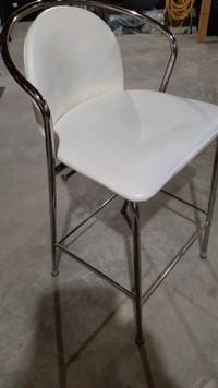 2 WHITE STOOL CHAIRS WITH BACKS - SELLING AS A PAIR