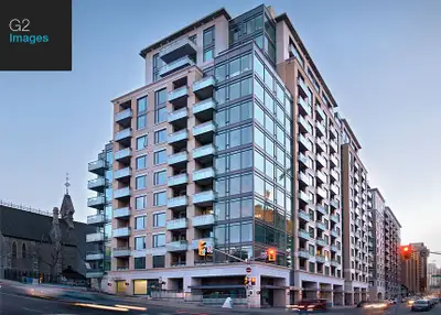 Luxury Furnished 1 Bdrm + Large Den (2nd Bedroom) Downtown Condo