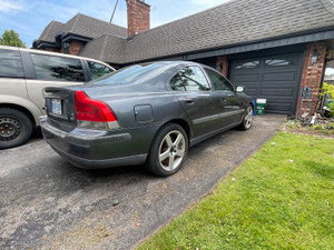 2004 Volvo S60