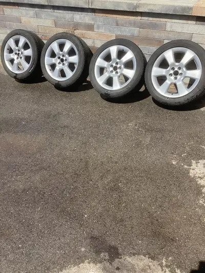 215/50R17 95V M+S Good Condition