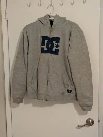 Boys XL hoodie (size 16)- 24 inch neck to hem, View more