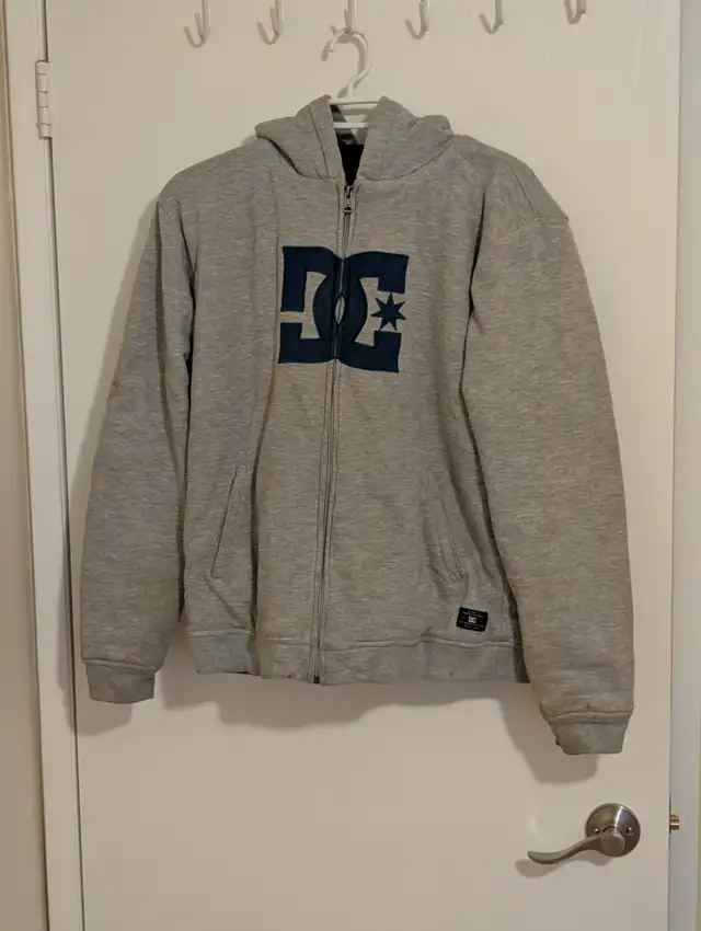 Boys XL hoodie (size 16)- 24 inch neck to hem in Kids & Youth in Edmonton - Image 2