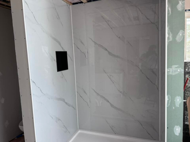 4x8ft Wall Panels marble porcelain style waterproof great look in Floors & Walls in Gatineau - Image 2