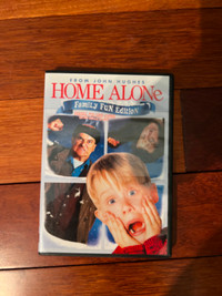 HOME ALONe  DVD