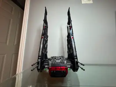 Lego Kylo Ren's Command Shuttle (75406), View more